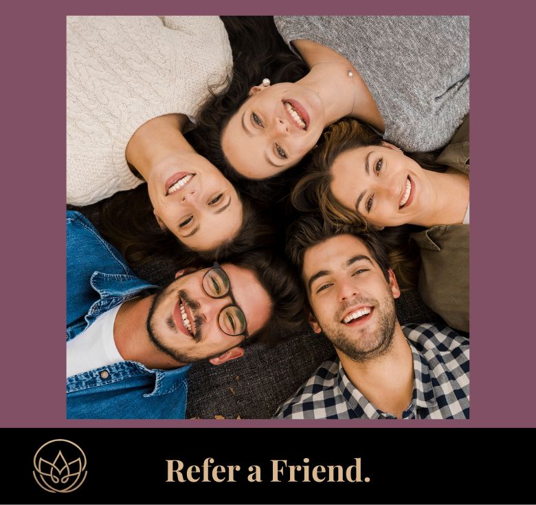 💚 Wellness That Rewards You: How Accucare’s Loyalty & Referral Programs Work